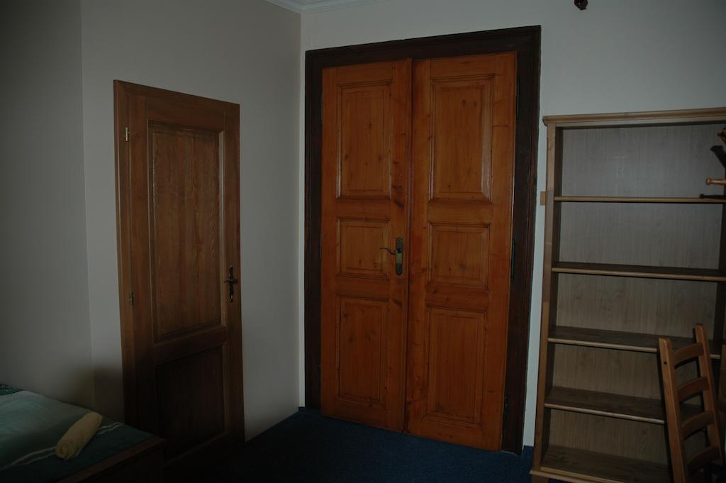 Hotel Mrázek Pardubice Szoba fotó